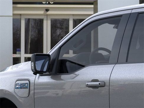 New 2025 Ford F150 Lightning Flash image 20