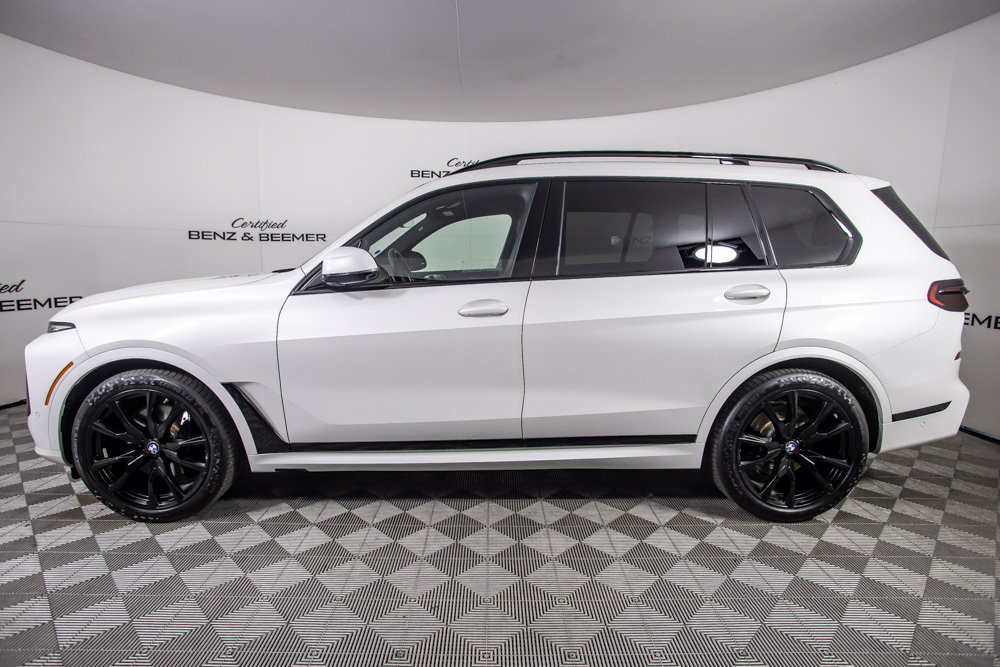 Used 2026 BMW X7 xDrive40i w/ M Sport Package AWD/4WD image 7