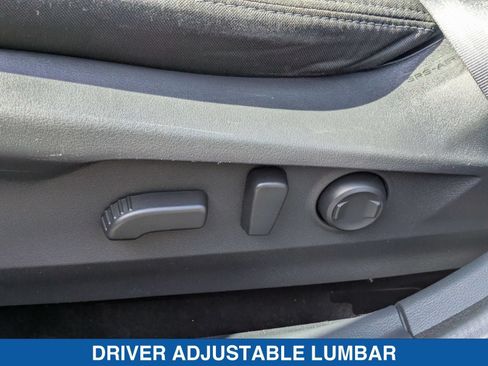 Used 2025 Subaru Forester Premium AWD/4WD image 20