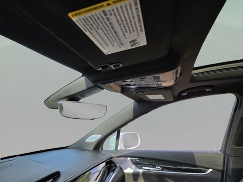 Used 2020 Cadillac XT6 Premium Luxury FWD image 15