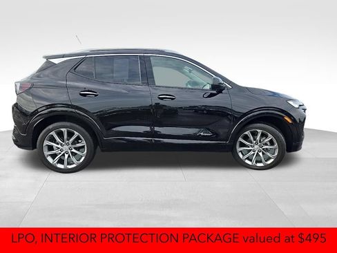 Used 2024 Buick Encore GX Avenir w/ Avenir Technology Package AWD/4WD image 6