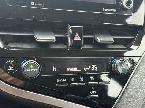 Used 2023 Toyota Camry LE image 21