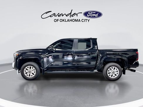 Used 2024 Toyota Tacoma SR5 RWD image 5