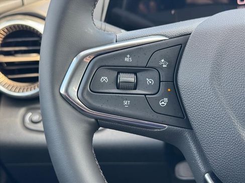 Used 2026 Chevrolet Trax ACTIV w/ Driver Confidence Package image 17