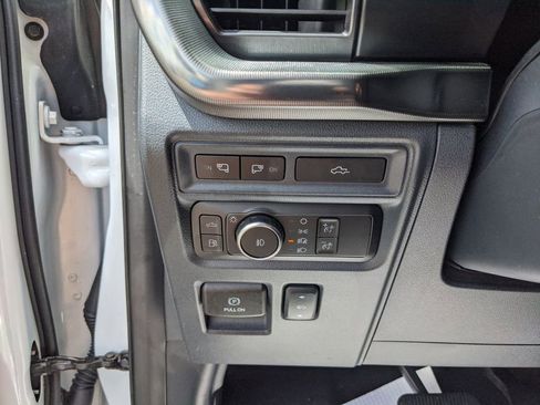 Used 2024 Ford F150 Lariat w/ Equipment Group 502A High image 28