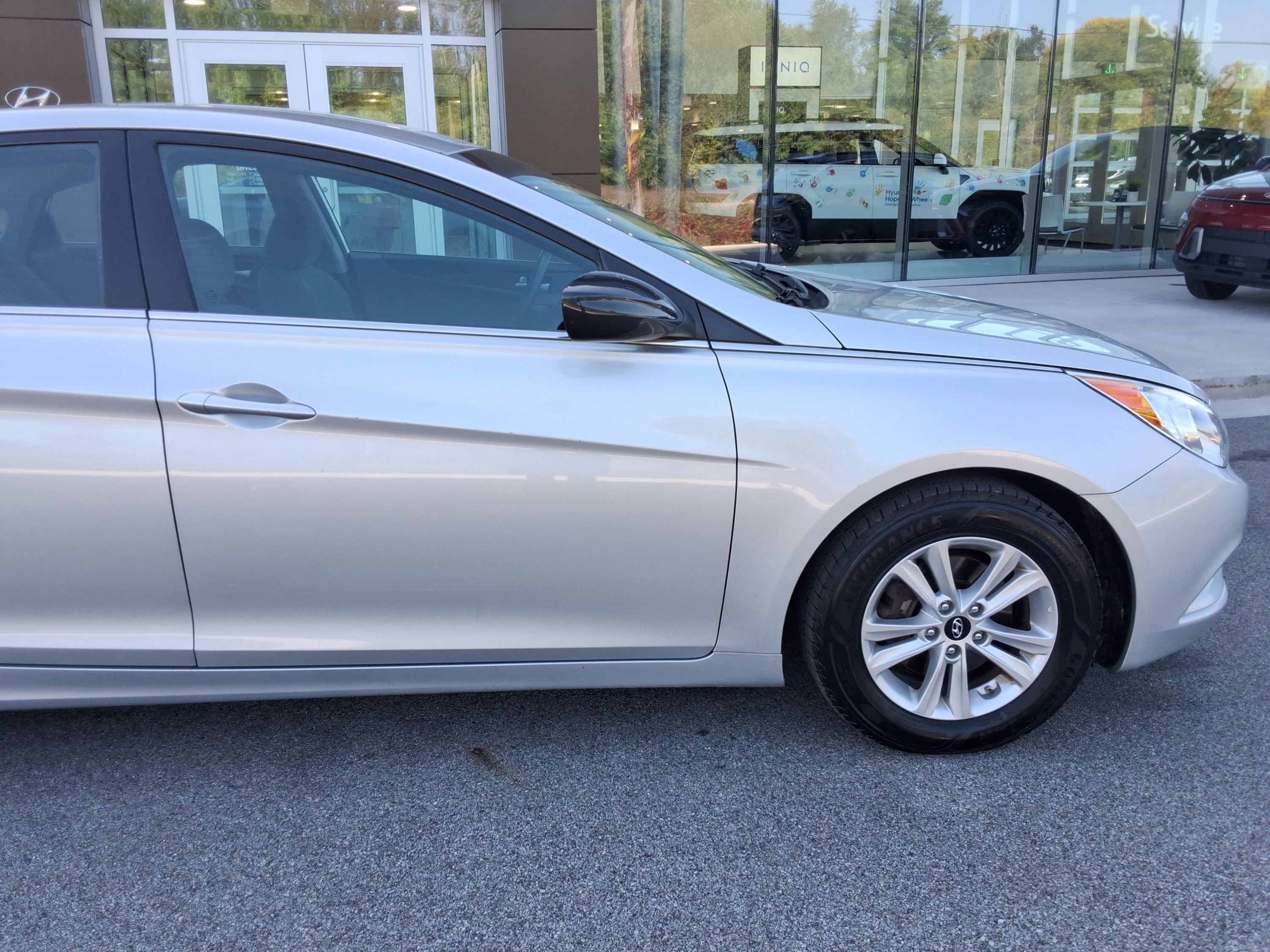 Used 2013 Hyundai Sonata GLS FWD image 16