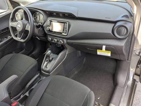 Certified 2025 Nissan Kicks Play S FWD image 19