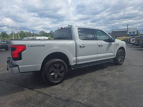 Used 2023 Ford F150 Lightning XLT w/ Equipment Group 312A High AWD/4WD image 8