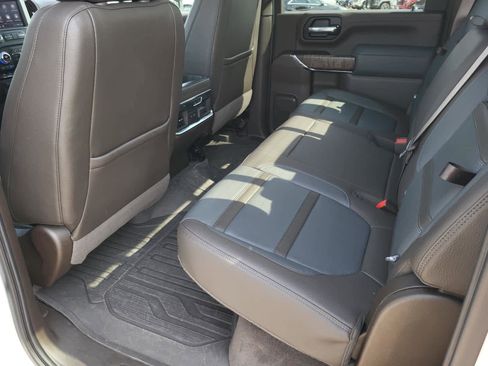 Used 2020 GMC Sierra 3500 Denali w/ Denali Ultimate Package image 16