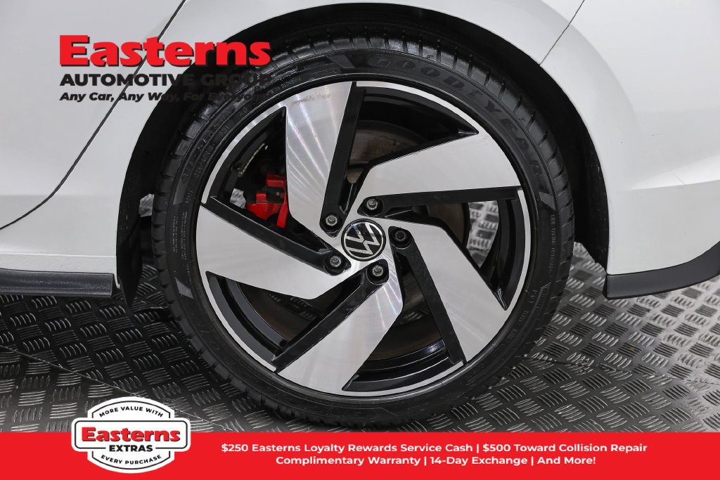 Used 2024 Volkswagen GTI S FWD image 33