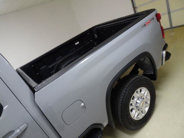 Used 2024 Chevrolet Silverado 2500 LT w/ Convenience Package AWD/4WD image 14