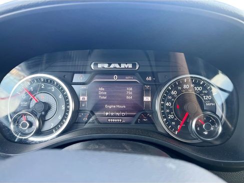Used 2023 RAM 1500 Laramie RWD image 12