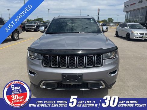 Used 2020 Jeep Grand Cherokee Limited AWD/4WD image 2