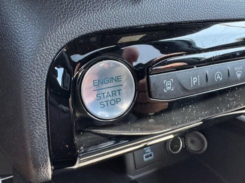 Used 2023 Ford Escape ST-Line Elite w/ Premium Technology Package AWD/4WD image 23