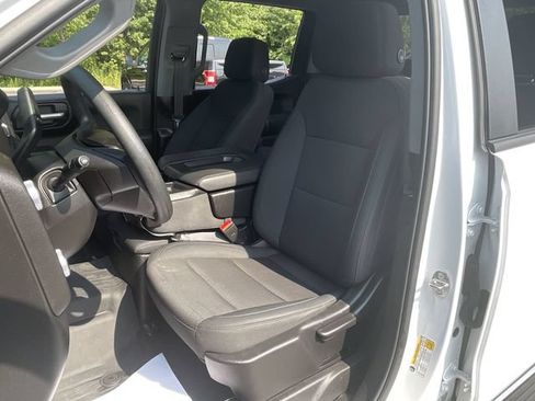 Used 2024 GMC Sierra 1500 Pro w/ Graphite Edition AWD/4WD image 19