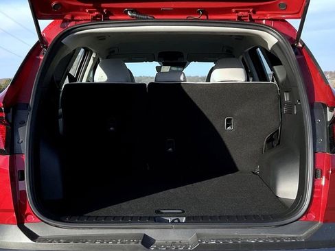 New 2026 Hyundai Tucson SE image 9