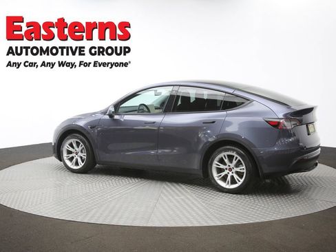 Used 2022 Tesla Model Y Long Range image 60