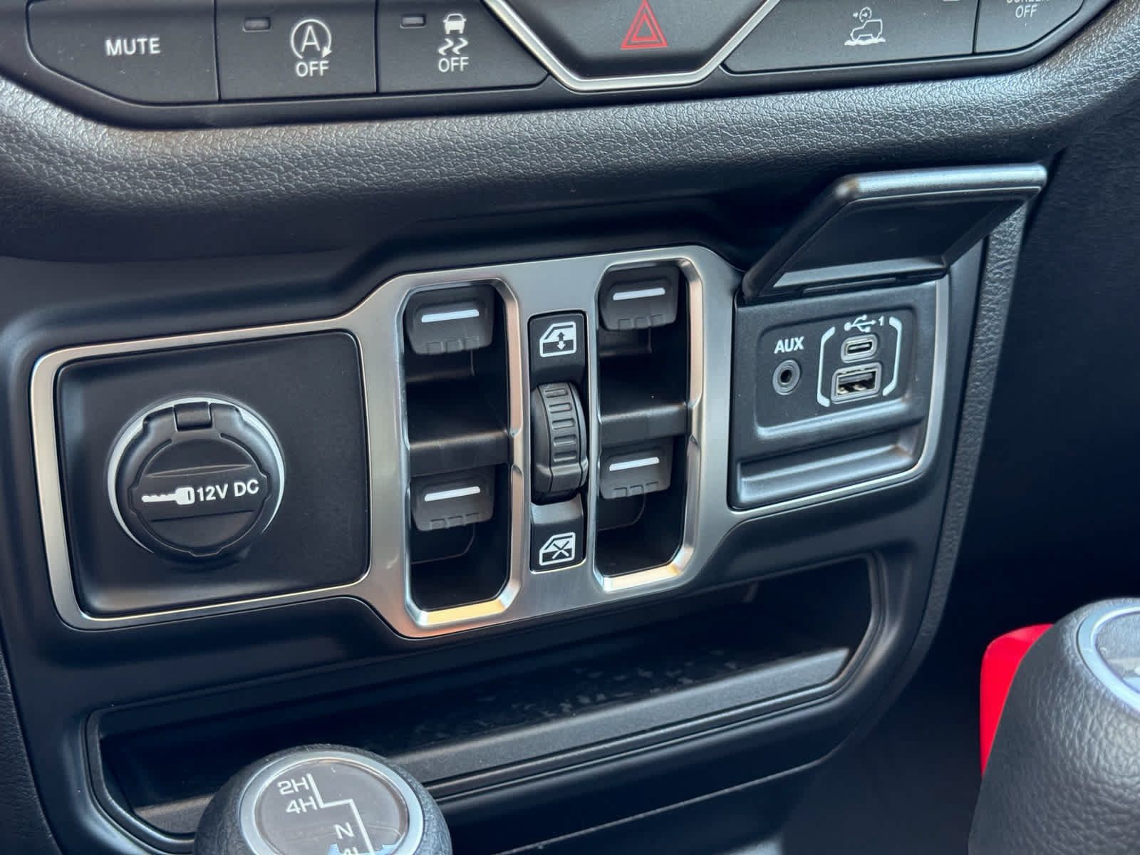 Used 2025 Jeep Wrangler Unlimited Sport AWD/4WD image 66