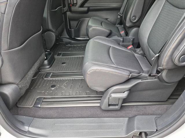New 2026 Toyota Sienna XLE Woodland Edition AWD/4WD image 15