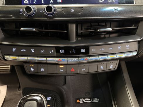 Used 2021 Cadillac CT5 Sport image 14