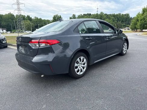 Used 2024 Toyota Corolla LE FWD image 5