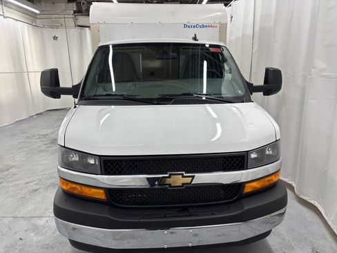 New 2025 Chevrolet Express 3500 w/ Power Convenience Package RWD image 8
