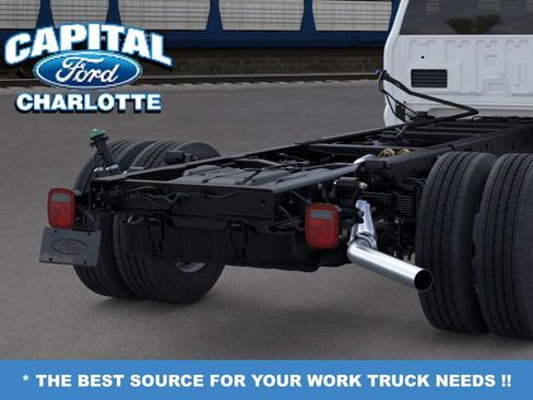 New 2026 Ford F600 4x4 Regular Cab Super Duty w/ XL Chrome Package image 21