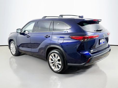 Used 2020 Toyota Highlander Limited AWD/4WD image 5
