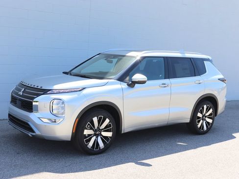 New 2026 Mitsubishi Outlander SEL AWD/4WD image 30