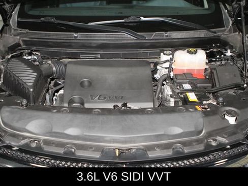 Used 2023 Buick Enclave Essence w/ Experience Buick Package AWD/4WD image 3