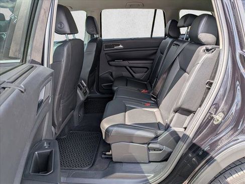 Used 2019 Volkswagen Atlas SE FWD image 20