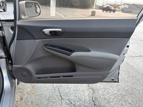 Used 2011 Honda Civic LX image 24