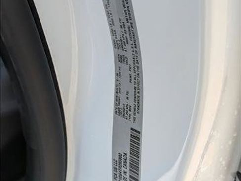 New 2026 Chrysler Voyager LX image 18