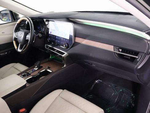 Used 2025 Lexus RX 450h AWD w/ Convenience Package image 9