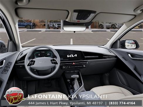 New 2025 Kia Niro EX image 14