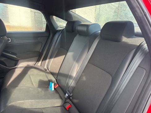 Used 2022 Honda Civic Sport image 5