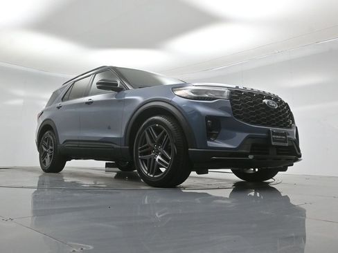 New 2026 Ford Explorer ST AWD/4WD image 45