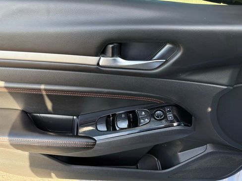 Certified 2023 Nissan Altima 2.5 SR image 20