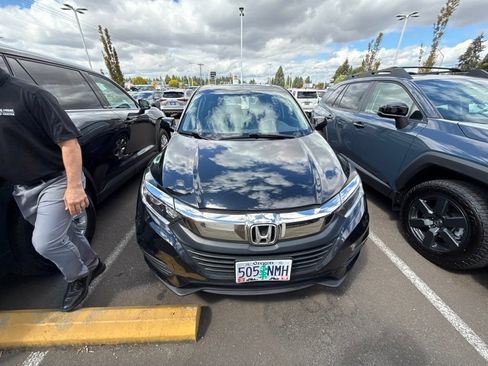 Used 2019 Honda HR-V LX image 2
