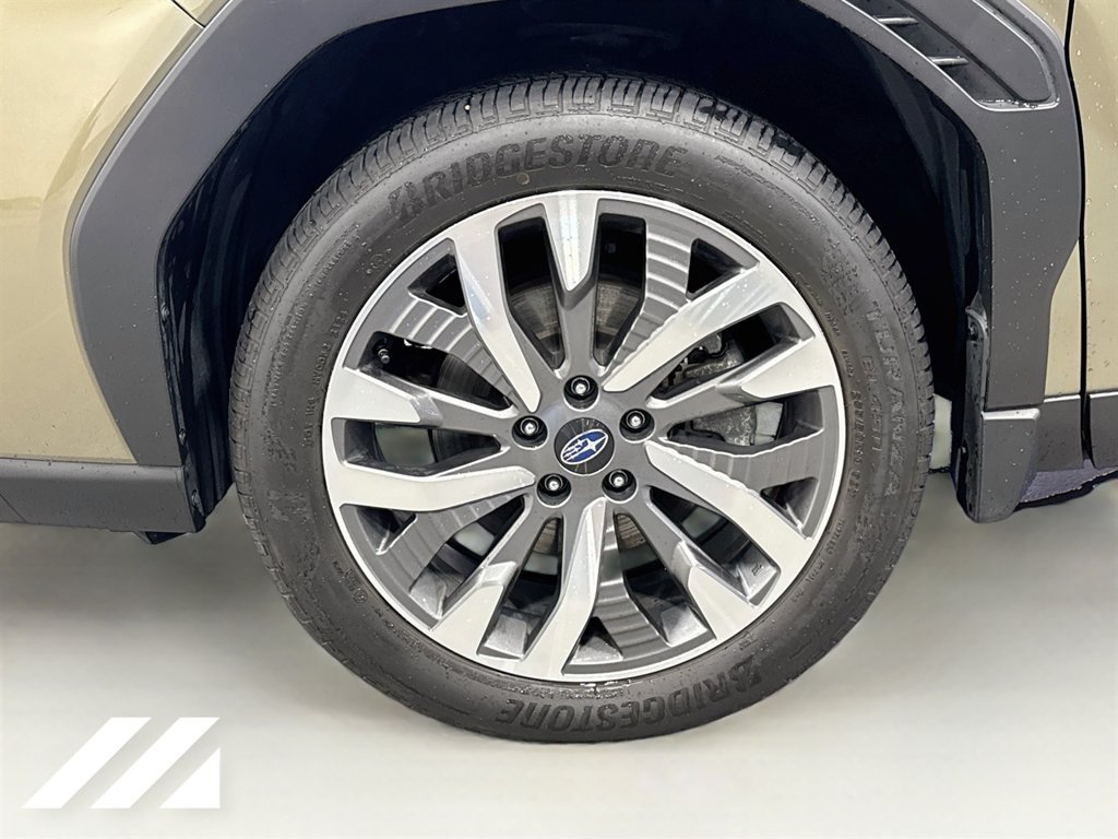 Used 2025 Subaru Forester Touring AWD/4WD image 34