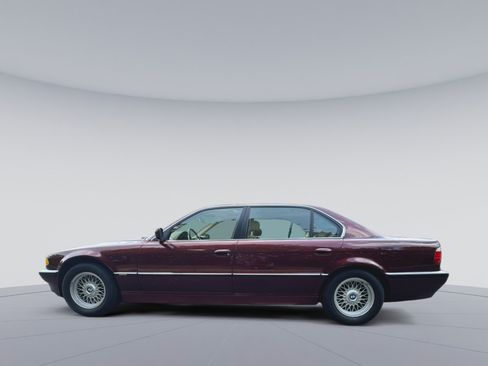 Used 2001 BMW 740iL RWD image 8