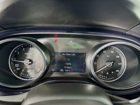 Used 2023 Buick Encore GX Essence w/ Experience Buick Package image 18