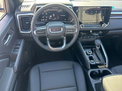 New 2026 GMC Canyon Elevation w/ Convenience Package image 16