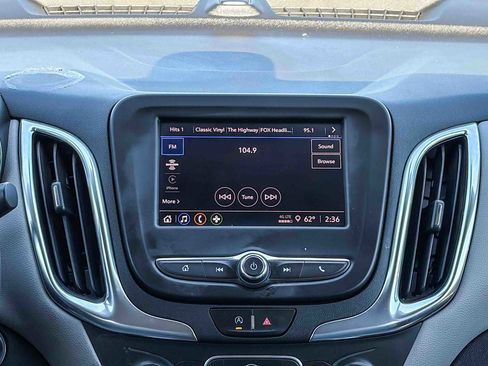 Used 2022 Chevrolet Equinox LT w/ LPO, Floor Liner Package FWD image 12