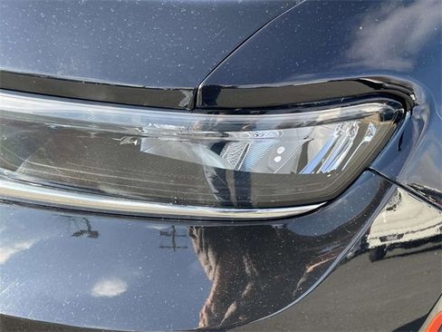 Used 2022 Jeep Grand Cherokee L Laredo w/ Luxury Tech Group I image 12