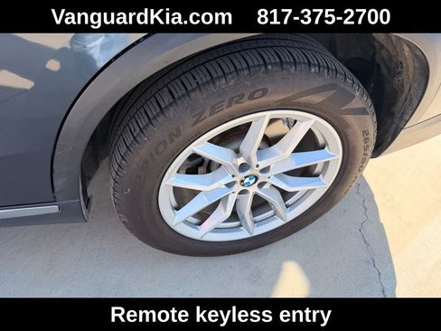 Used 2019 BMW X5 xDrive40i w/ Convenience Package image 9