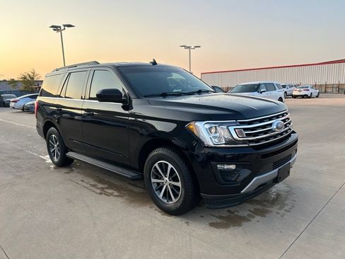 Used 2020 Ford Expedition XLT AWD/4WD image 4