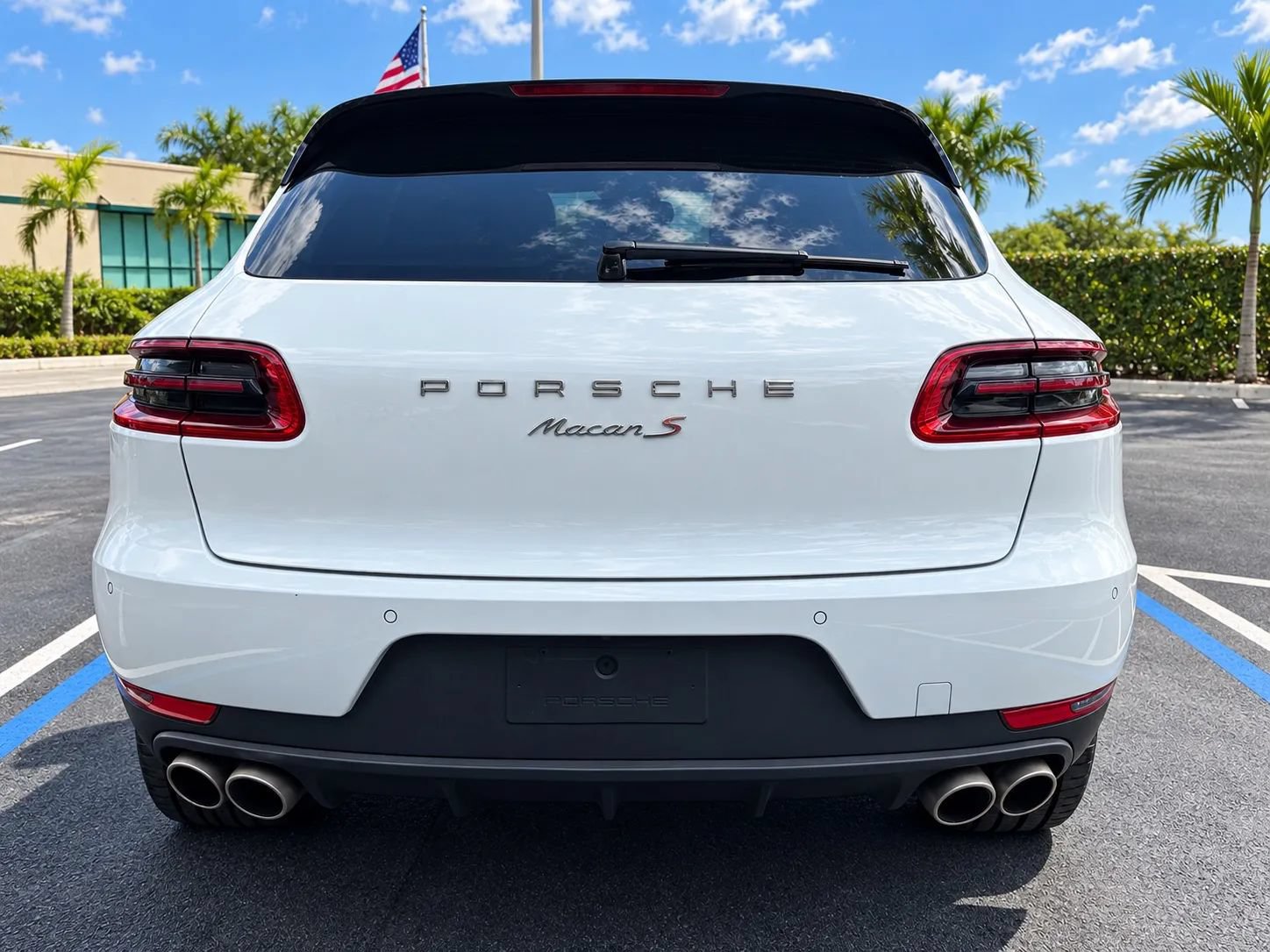 Used 2016 Porsche Macan S AWD/4WD image 8