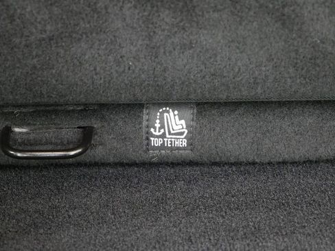 Certified 2019 Jeep Wrangler Sport image 8