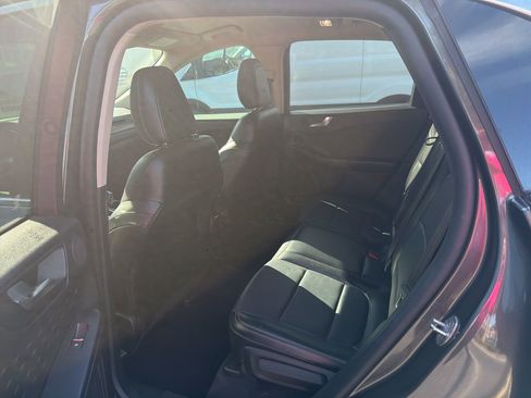 Used 2020 Ford Escape Titanium AWD/4WD image 11